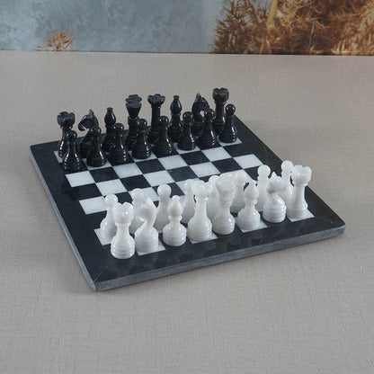 30cm/12in Chess Set - Black & White